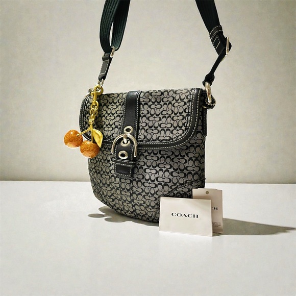 Vintage Coach soho shoulder bag Crossbody Bag - Picture 3 of 14